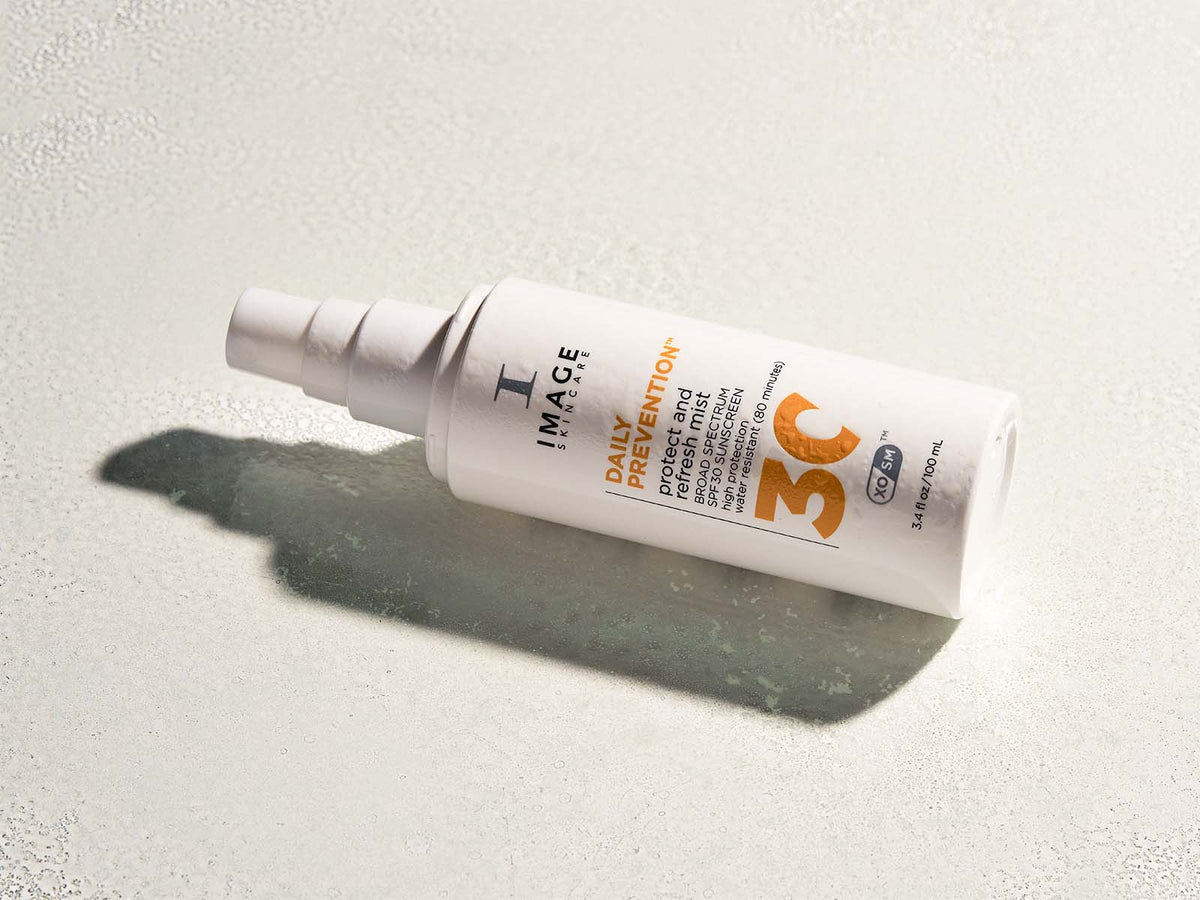 Image Skincare Daily Prevention Protect And Refresh Mist SPF 30 ambiente
