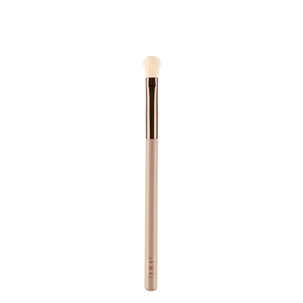 Delilah Eyeshadow Brush
