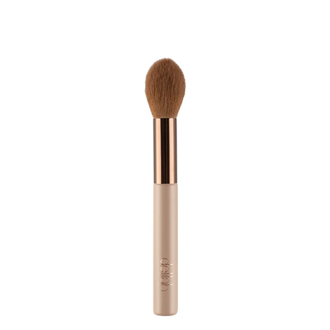 Finishing brush | Delilah cosmetics