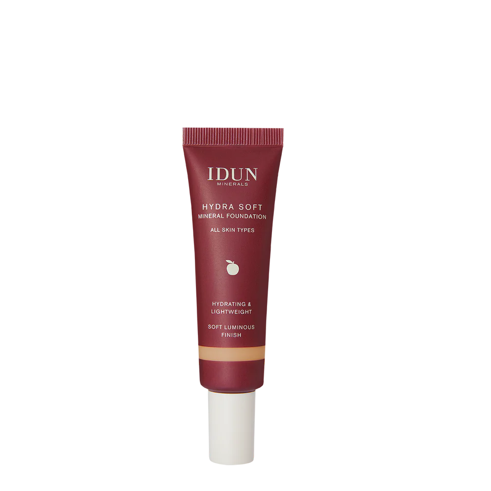 idun minerals Hydrasoft Mineral Foundation Siri