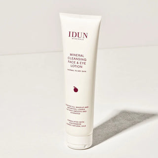 Idun Minerals Mineral Cleansing Lotion sfeer