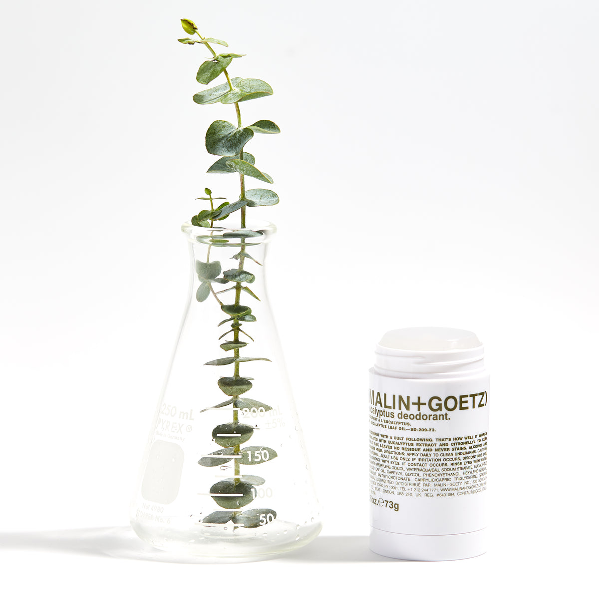 Malin+Goetz Eucalyptus Deodorant con eucalipto