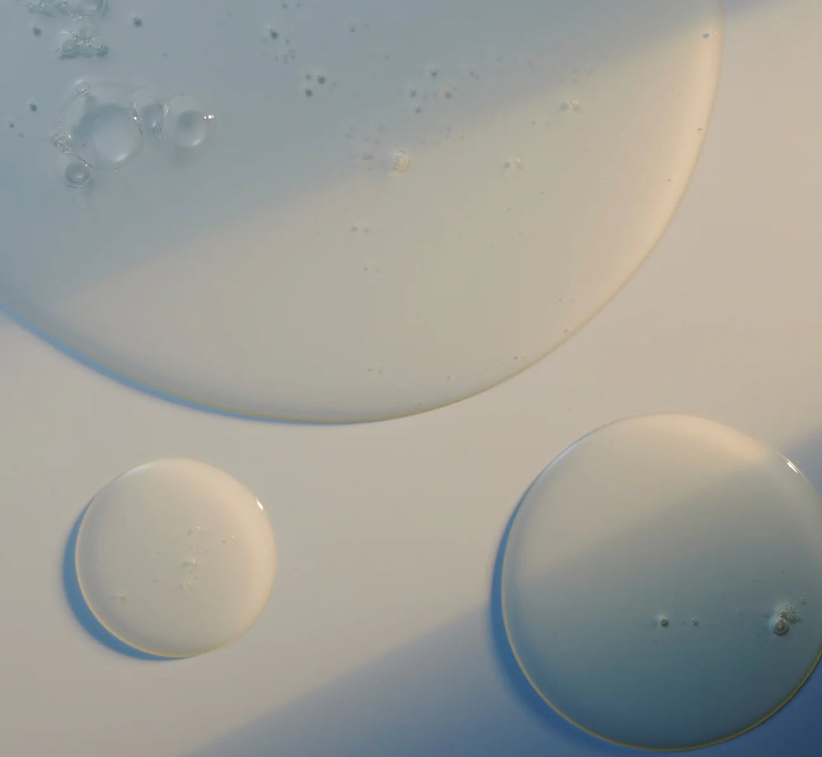 Salt & Stone Body Wash - Bergamot & Hinoki texture