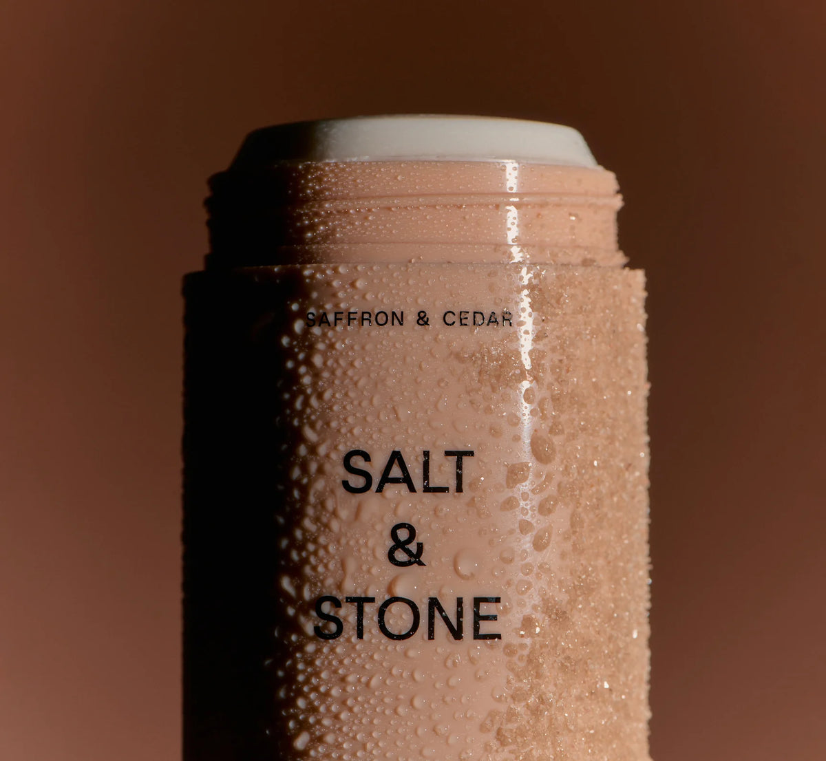 Salt & Stone Natural Deodorant Saffron & Cedar 75gr ambiente