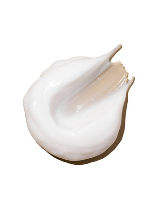 Alpha-H Balancing Cleanser texture del latte detergente