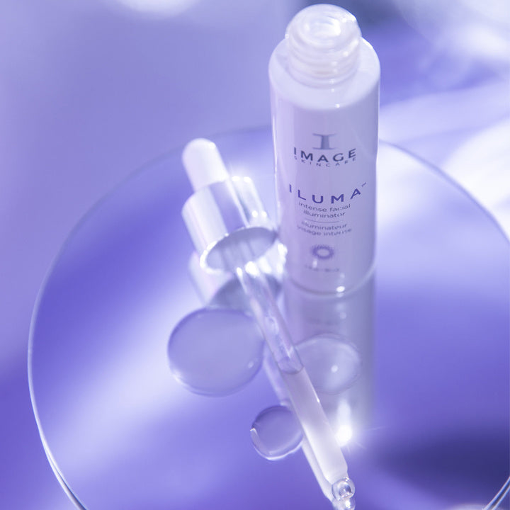 Image Skincare ILUMA - Intense Facial Illuminator ambiente