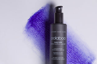 Oolaboo Blushy Truffle Platinum Shampoo con pennellata viola
