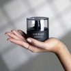 Oolaboo Morning Dew Prebiotic Serum in mano