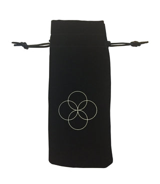Oolaboo Rosé Quartz Beauty Roller sacchetto custodia in velluto nero