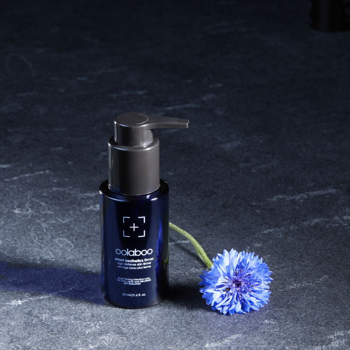 Oolaboo Smart Aesthetics Age Defense Skin Firmer con fiordaliso