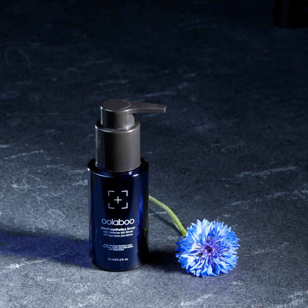 Oolaboo Smart Aesthetics Age Defense Skin Firmer con fiordaliso